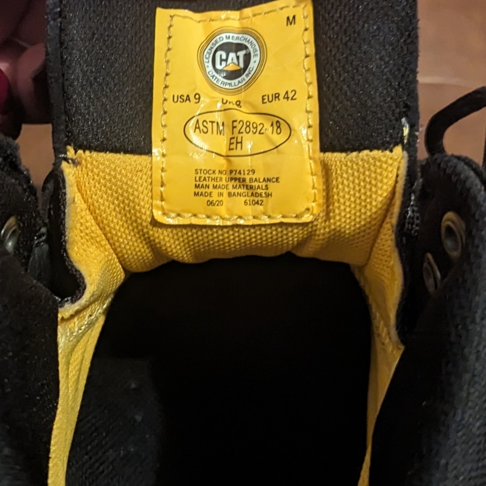 Working shoes